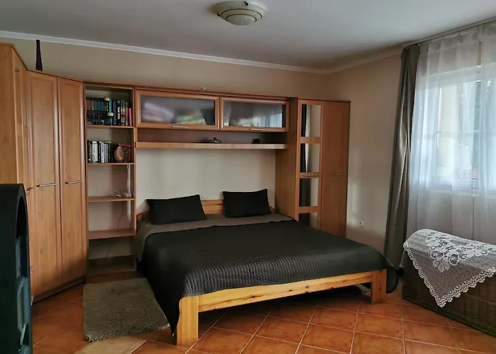 Katica Haz Feriehus *